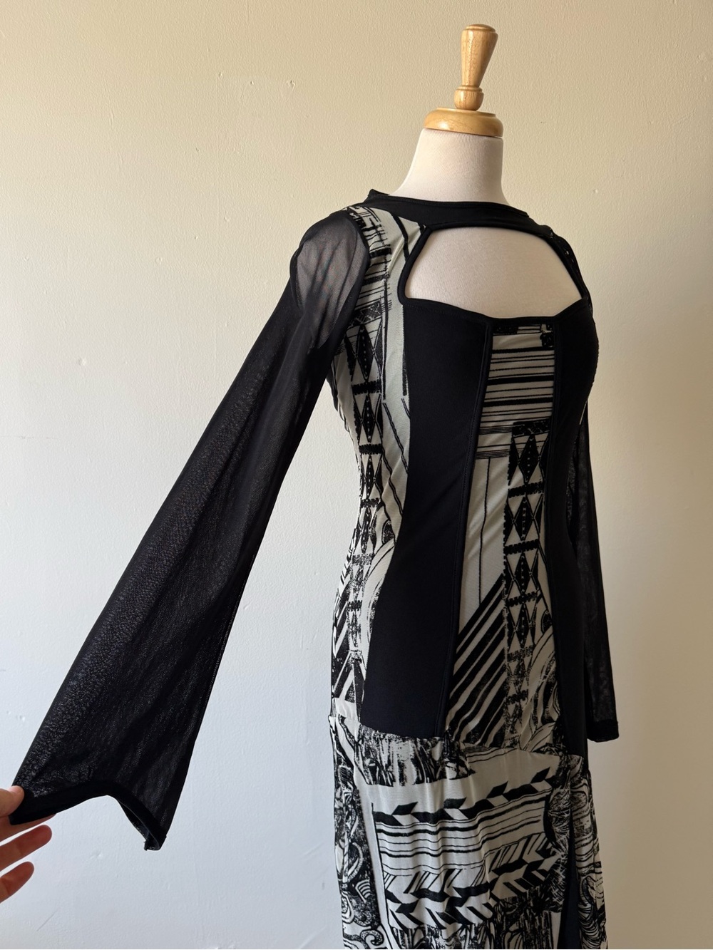 Vintage God Save Queens Avant-Garde Mesh Maxi Dress Black White Abstract Print - Picture 11 of 14